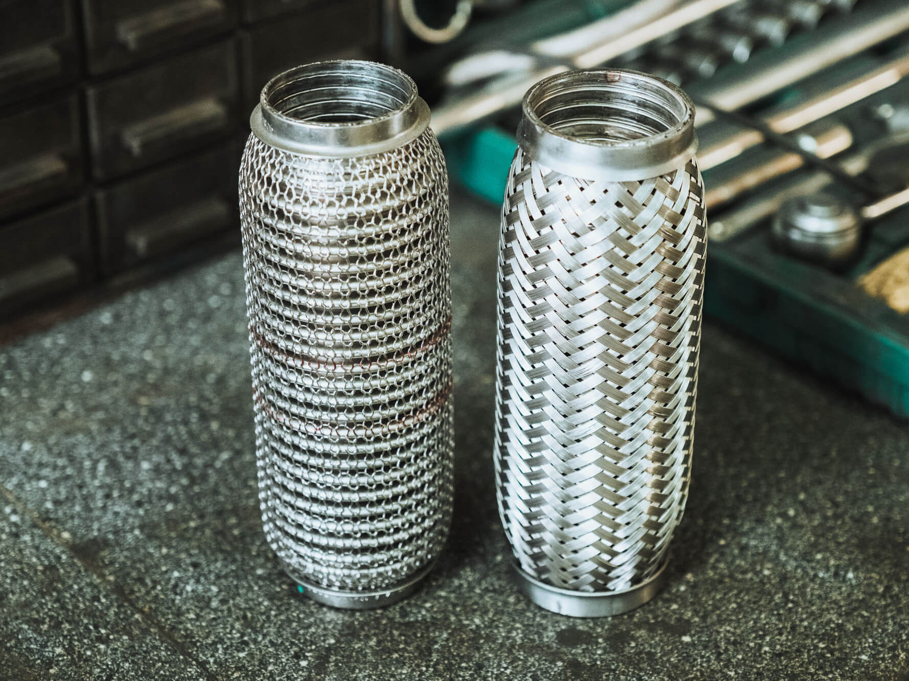 Установка автомобильных гофр